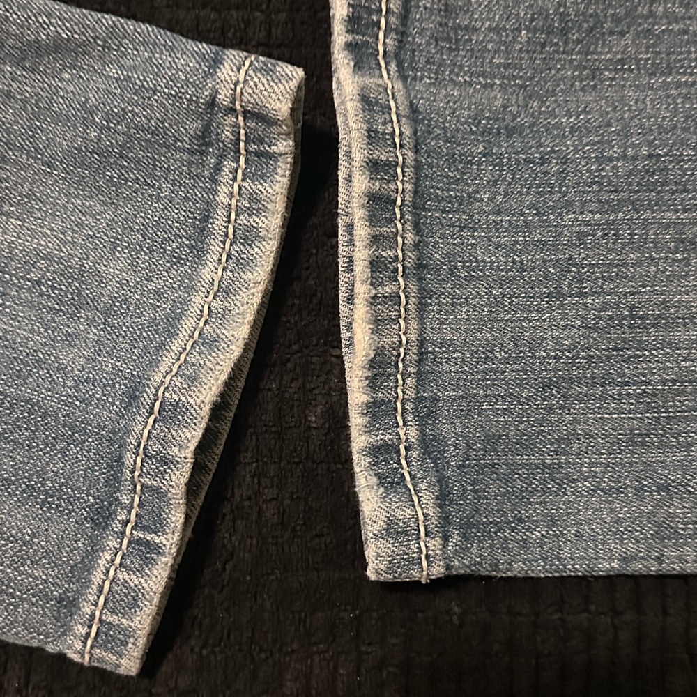 Miss Me girls Distressed Denim Jeans with Embellished Pockets - Picture 7 of 7